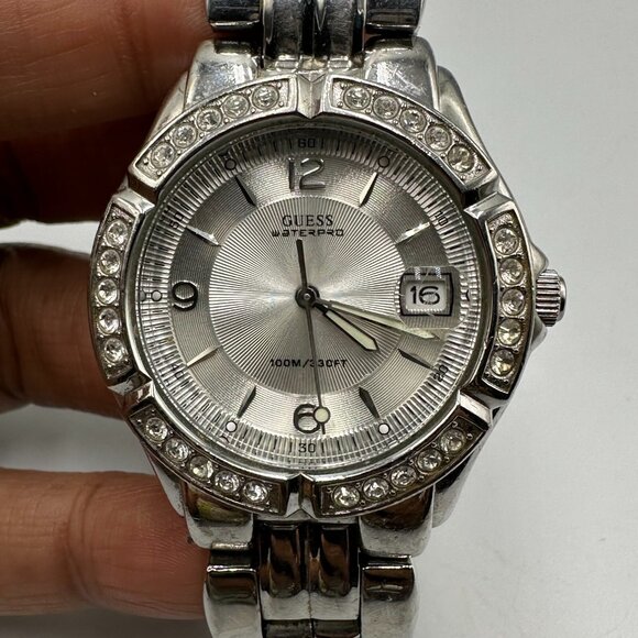 Guess Waterpro Watch Women Silver Tone Crystal Bezel Date Window 34MM Dial 6.25" - Picture 3 of 10